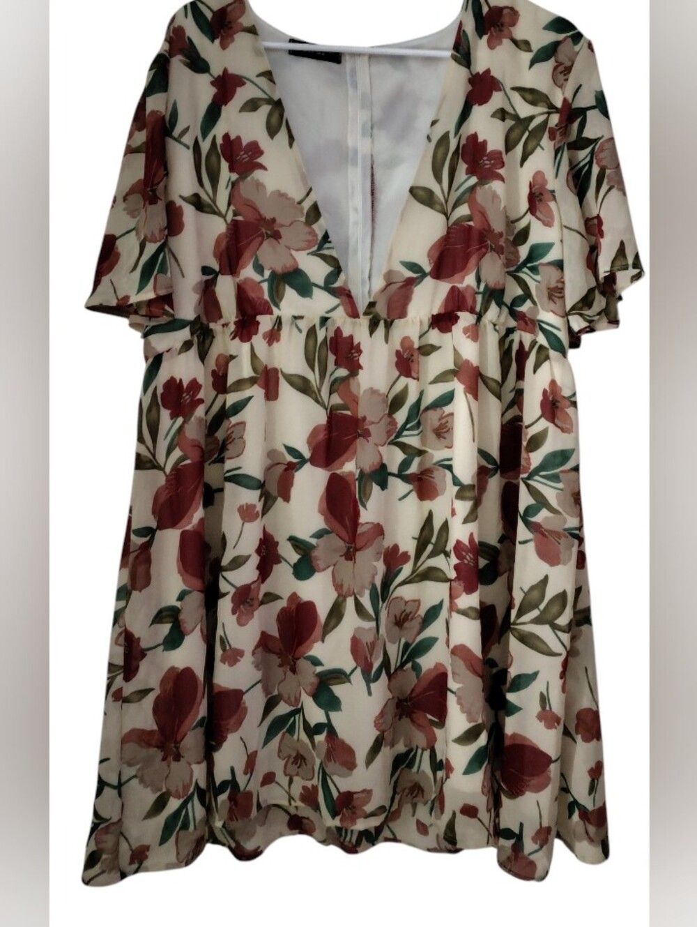 Bloomchic Floral V-Neck Short Sleeve Mini Dress in Cream and Mauve Size 1X